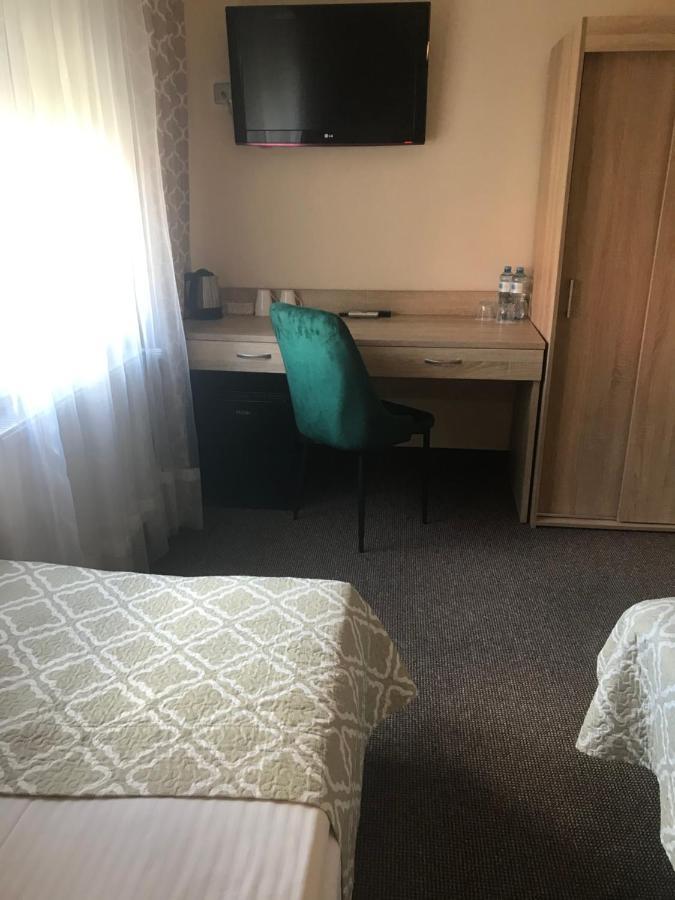 Pasja Noclegi B&B Wolow  Экстерьер фото